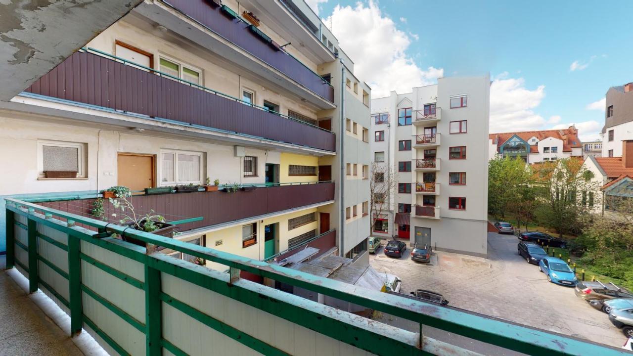 Апартаменты Apartament Kuznicza Вроцлав Экстерьер фото